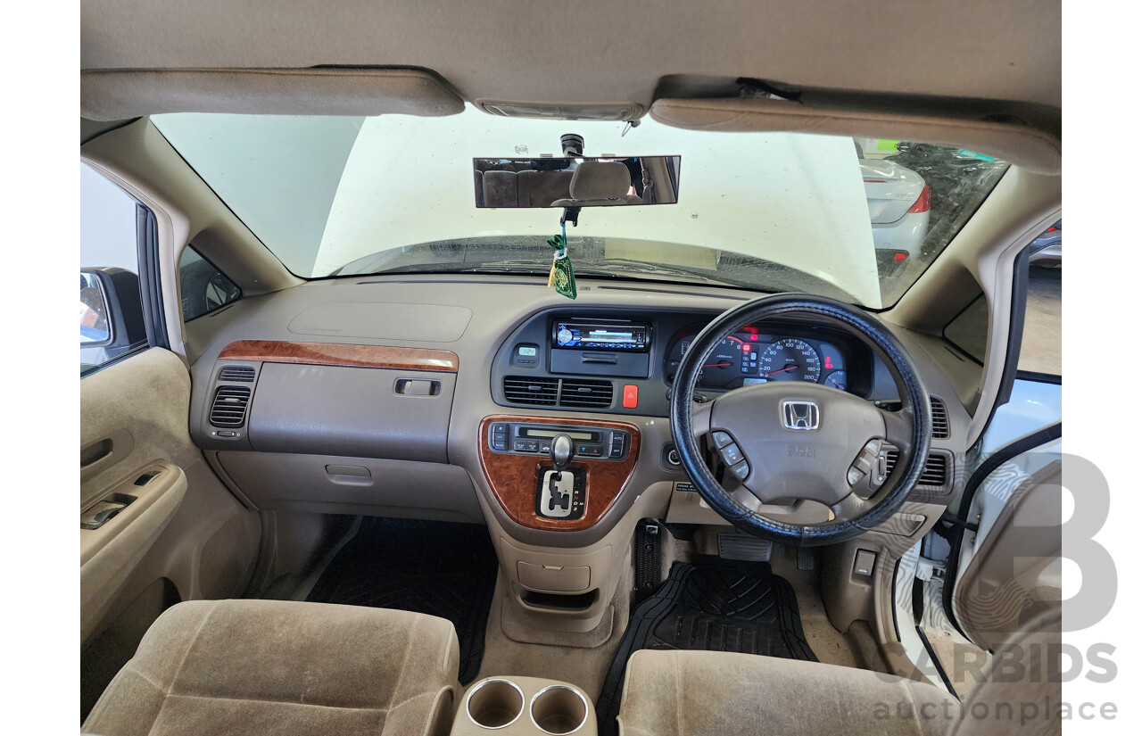 3/2003 Honda Odyssey (7 Seat) 4d Wagon White 2.3L