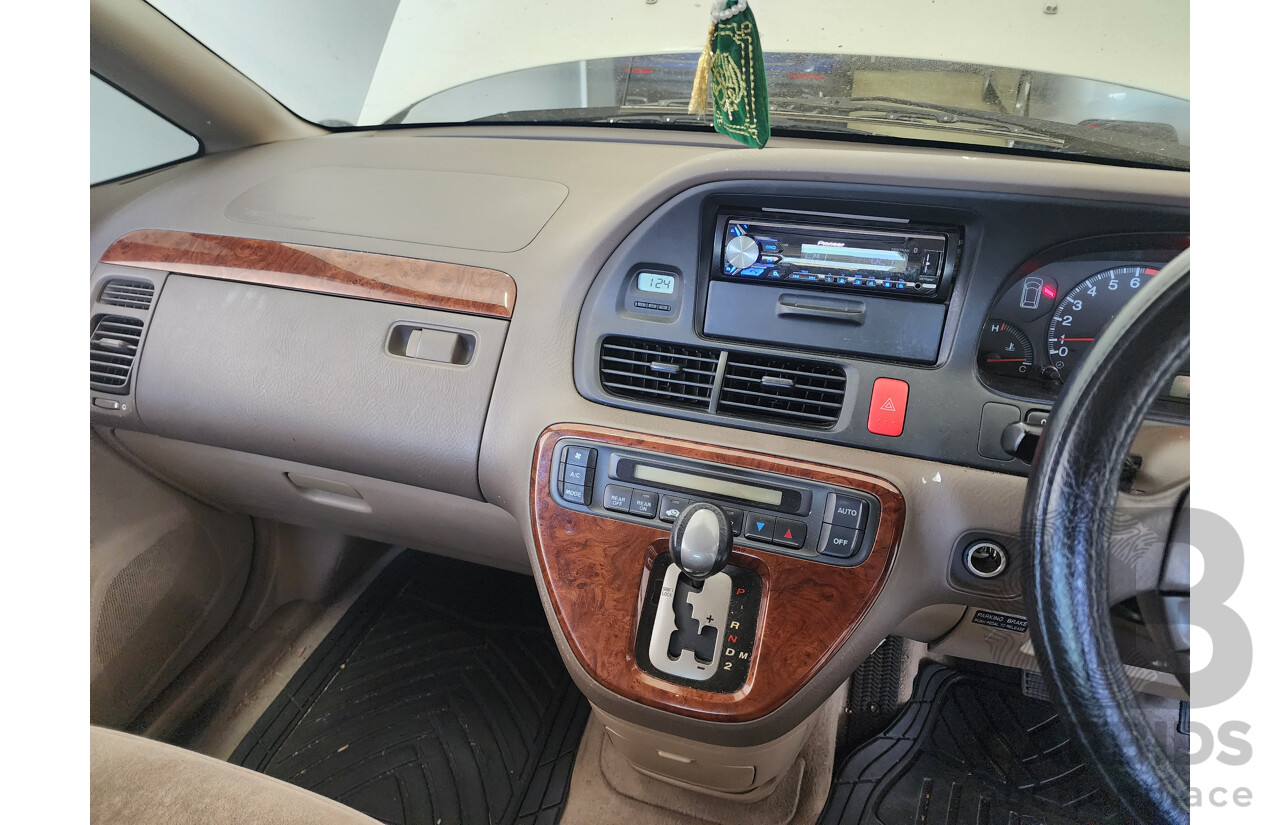 3/2003 Honda Odyssey (7 Seat) 4d Wagon White 2.3L