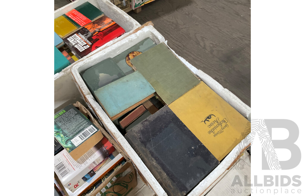 One Full Pallet - Mystery Collection of Vintage Books