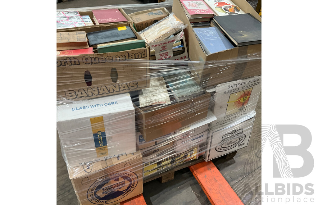 One Full Pallet - Mystery Collection of Vintage Books