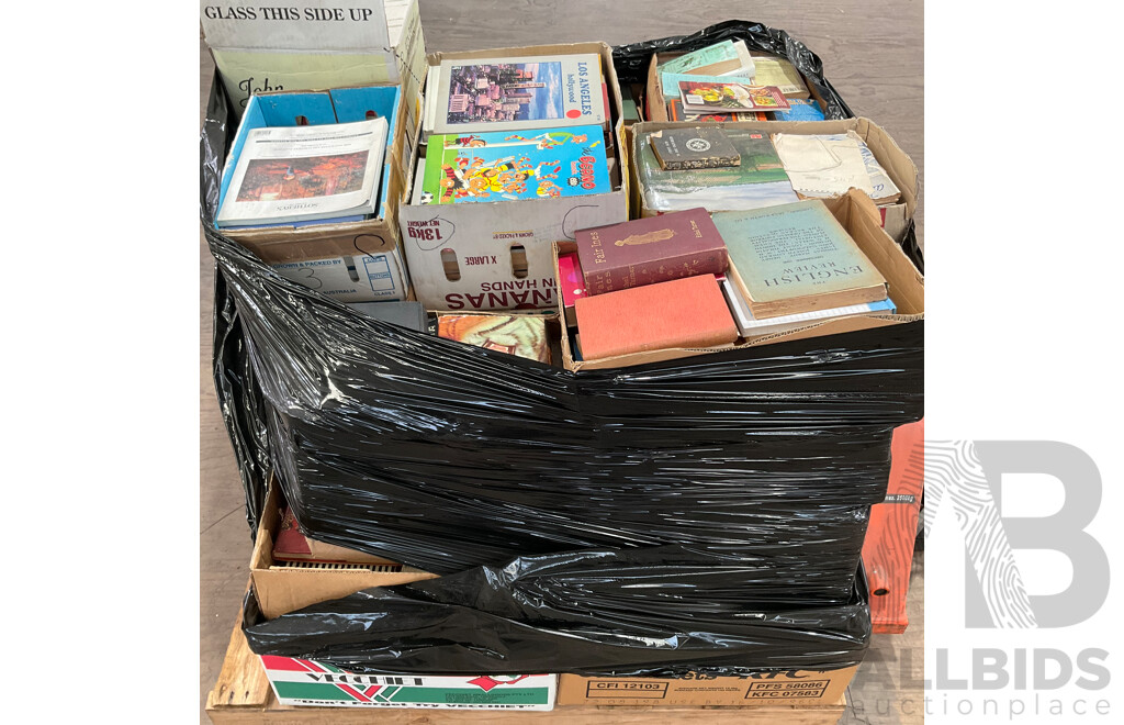 One Full Pallet - Mystery Collection of Vintage Books