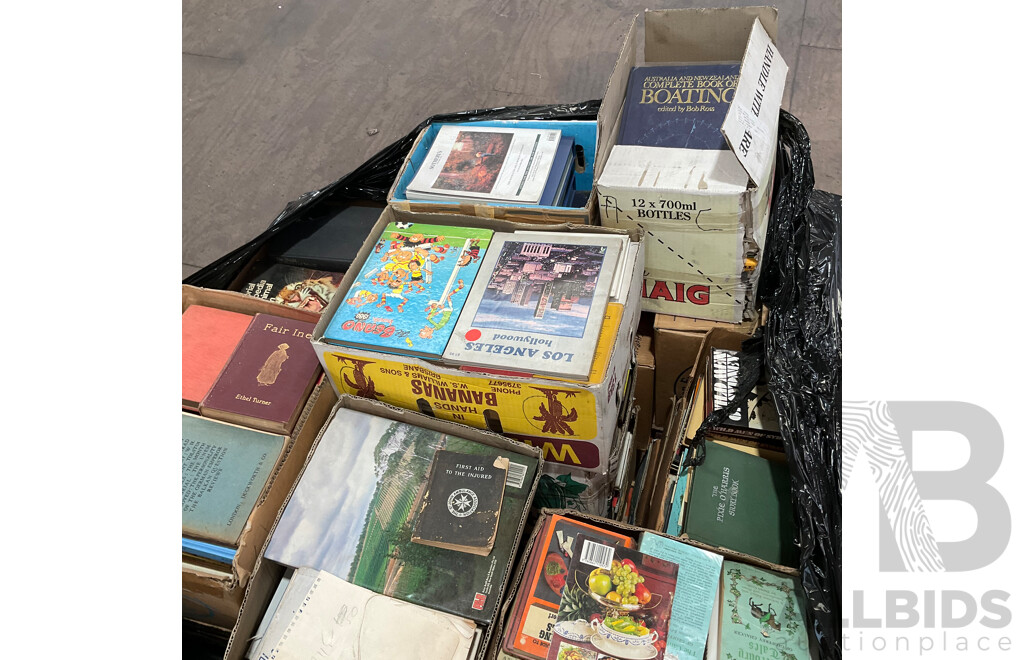 One Full Pallet - Mystery Collection of Vintage Books