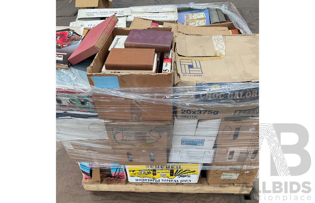 One Full Pallet - Mystery Collection of Vintage Books