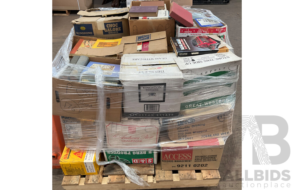 One Full Pallet - Mystery Collection of Vintage Books