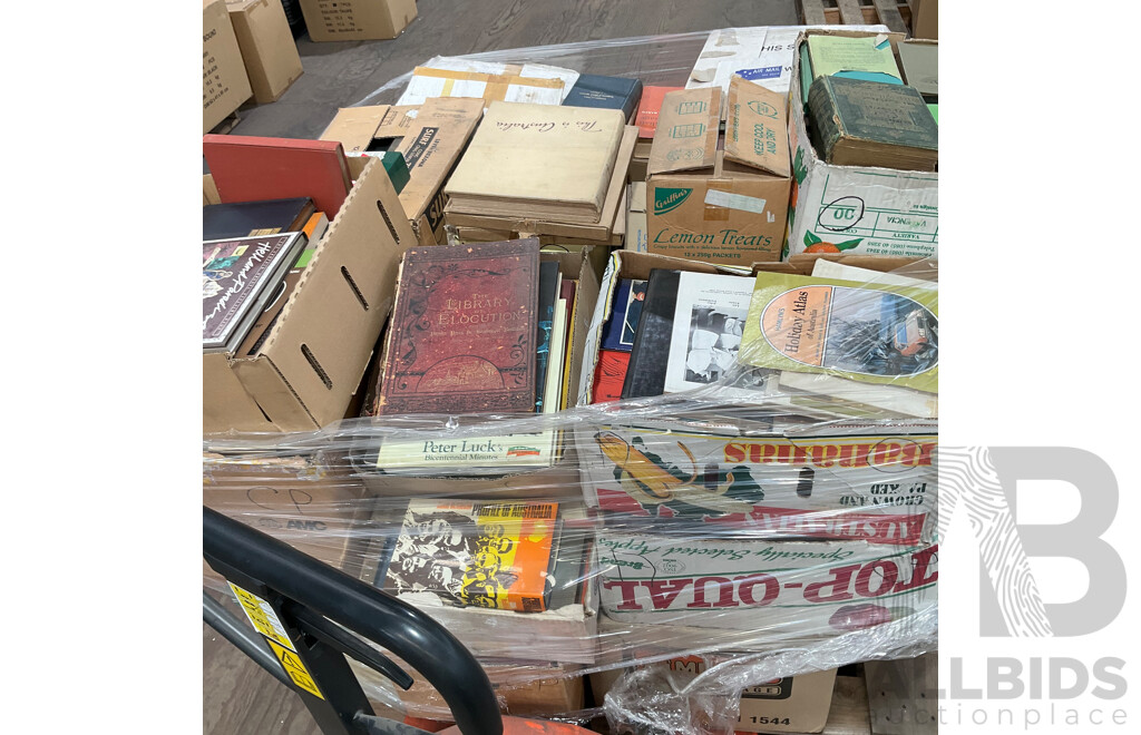 One Full Pallet - Mystery Collection of Vintage Books