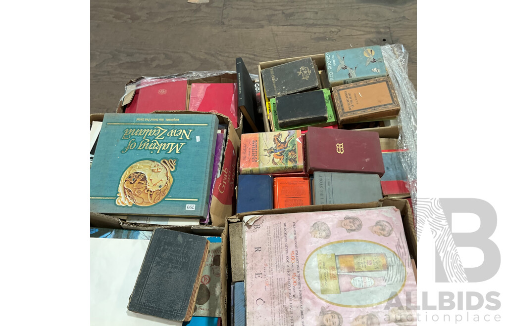 One Full Pallet - Mystery Collection of Vintage Books