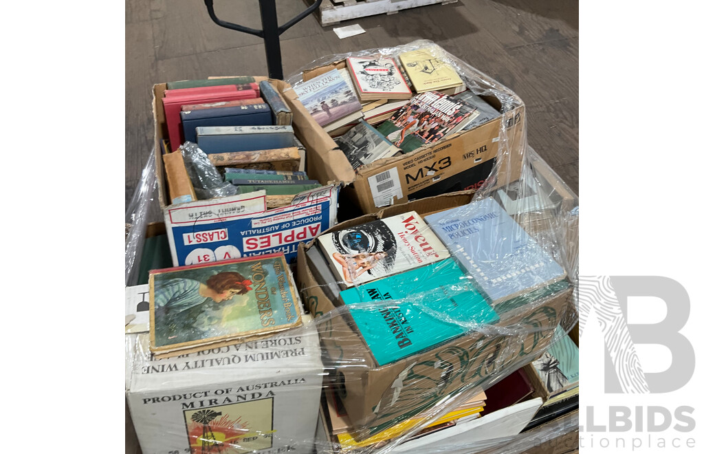 One Full Pallet - Mystery Collection of Vintage Books