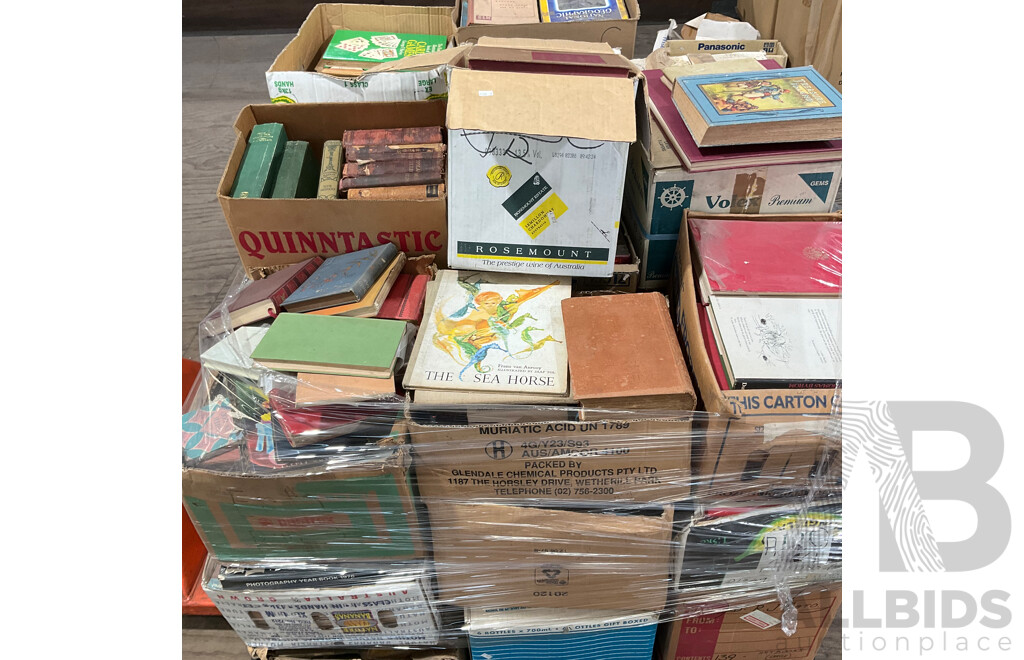 One Full Pallet - Mystery Collection of Vintage Books