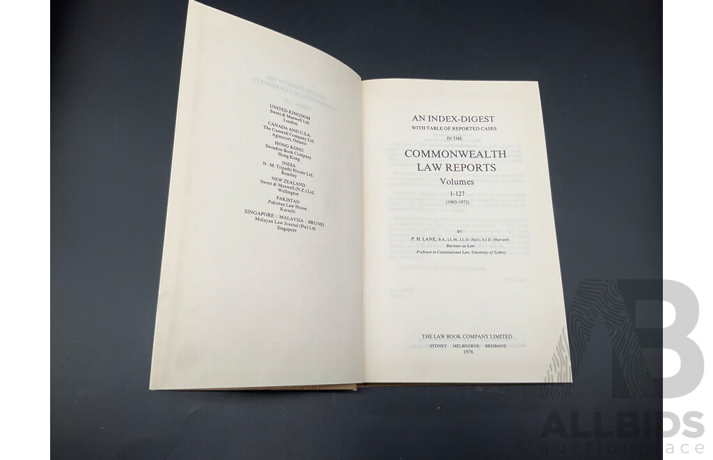 Annual Survey of Australian Law 1980,1981&1982 and Commonwealth Law Reports, Index-Digest, Vols. 1-127 (1903-1972) - Lot of 4