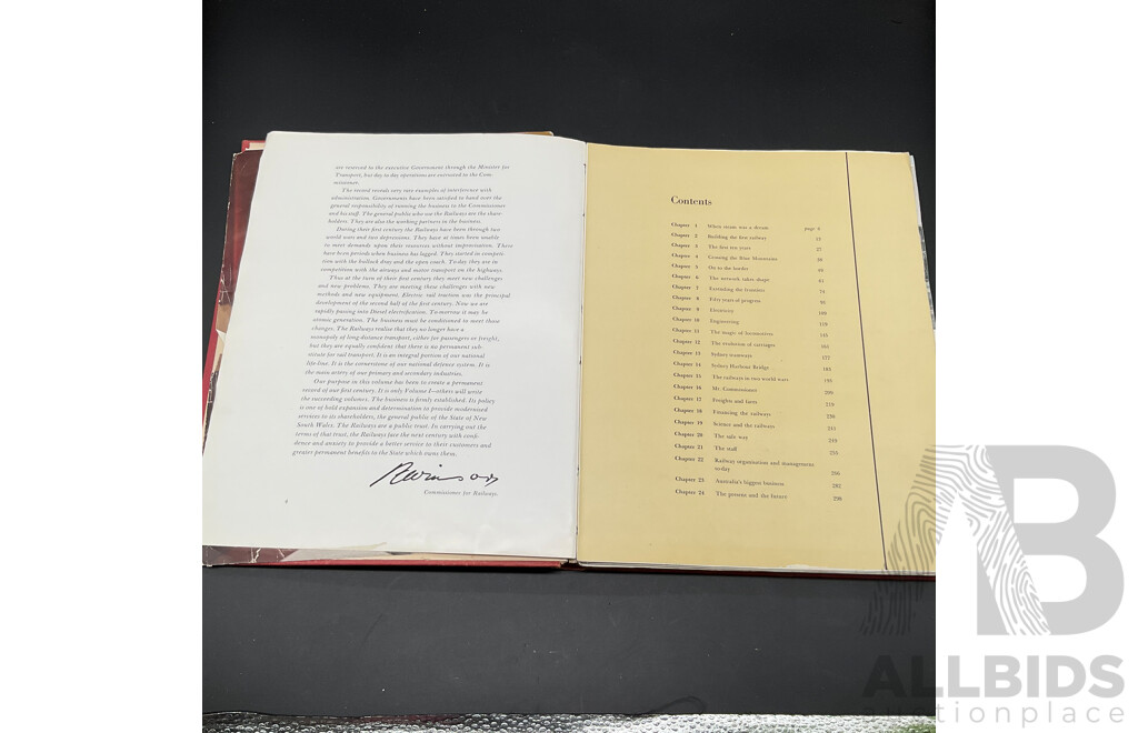 The Railways of New South Wales by Leonie I. Paddison