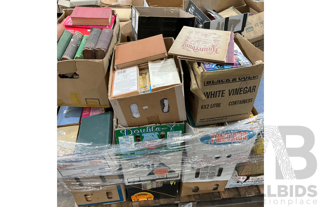One Full Pallet - Mystery Collection of Vintage Books