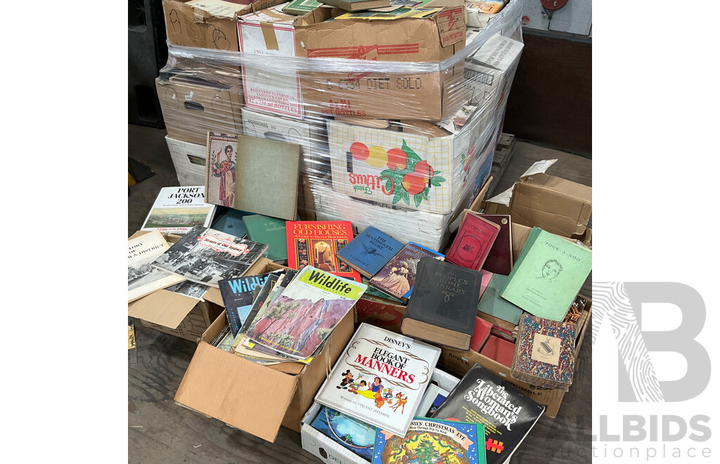 Collection of Vintage Books - 1 Full Pallet