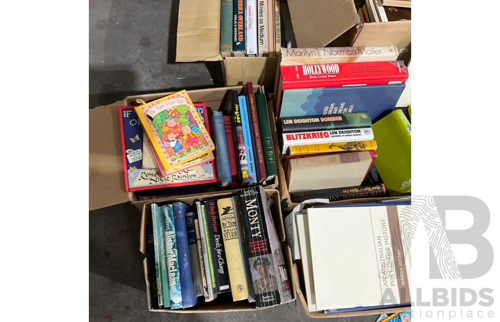 Collection of Vintage Books - 1 Full Pallet