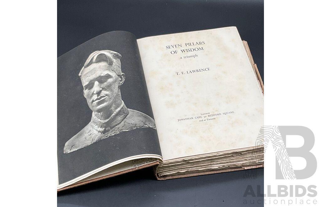 SEVEN PILLARS of WISDOM a Triumph by T.E.Lawrence