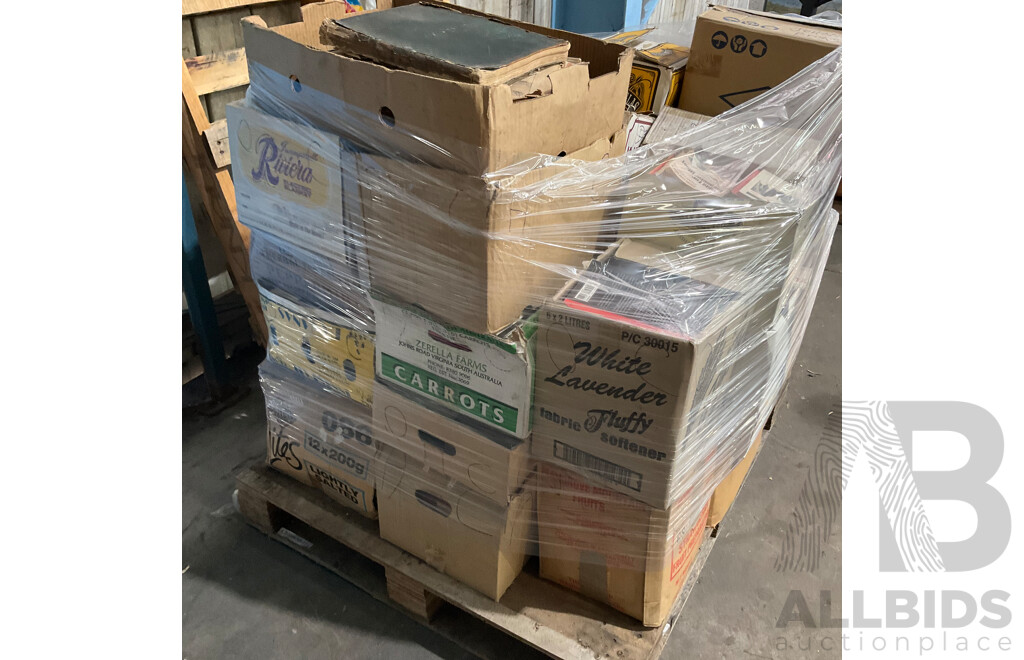 One Full Pallet - Mystery Collection of Vintage Books