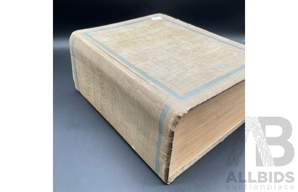 WEBSTER NEW TWENTIETH CENTURY DICTIONARY