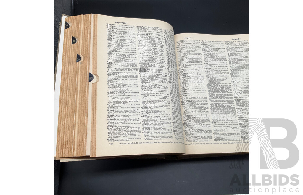 WEBSTER NEW TWENTIETH CENTURY DICTIONARY