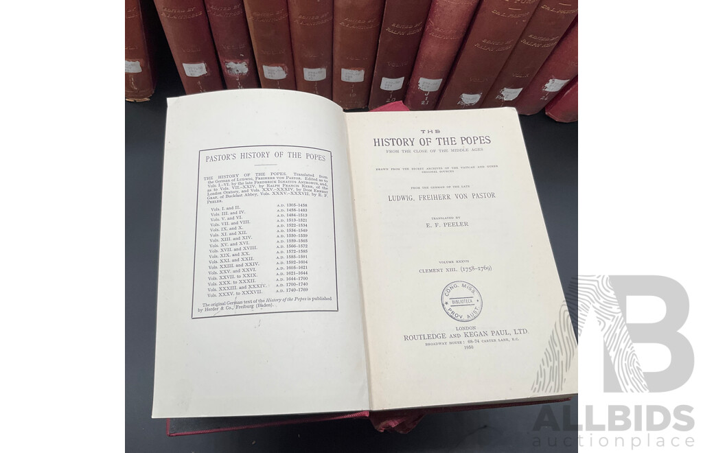 CHAMBER'S ENCYCLOPEDIA, Volumes I to X - Lot of 10