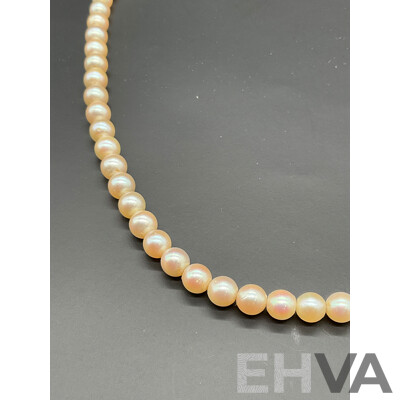 Vintage MITSUKO Cultured Pearls Necklace