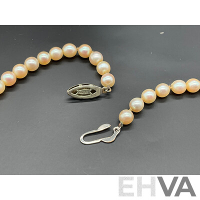 Vintage MITSUKO Cultured Pearls Necklace