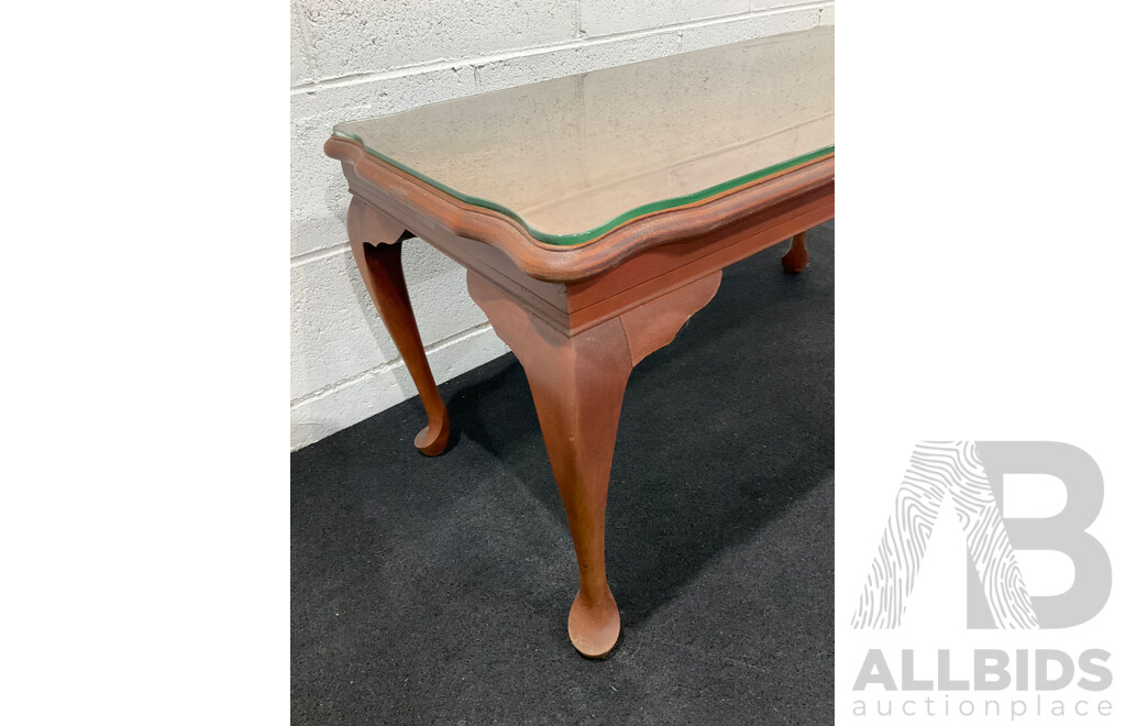 Queen Anne Style Mahogany Coffee or Side Table with Glass Top