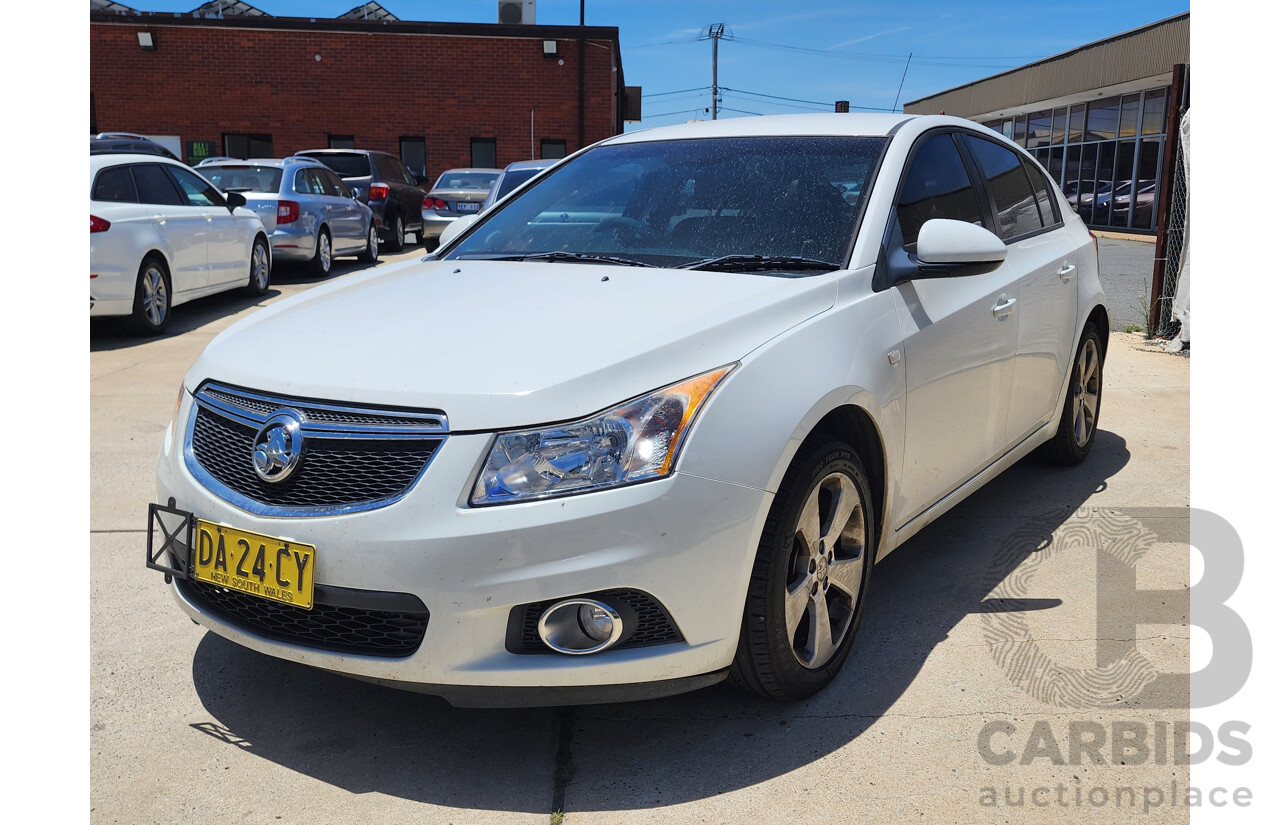 2/2014 Holden Cruze Equipe JH MY14 5d Hatchback White 1.8L