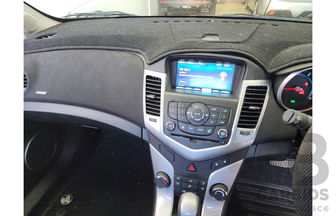 2/2014 Holden Cruze Equipe JH MY14 5d Hatchback White 1.8L