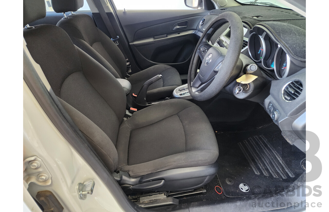 2/2014 Holden Cruze Equipe JH MY14 5d Hatchback White 1.8L