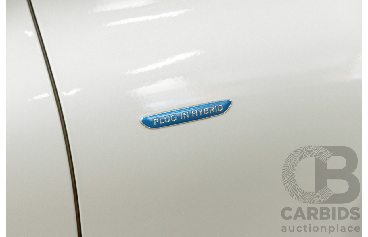 07/2017 Mercedes-Benz C350 e (RWD) 205 MY17 4d Sedan Iridium Silver Turbo 2.0L - 60kW Plug-In Hybrid