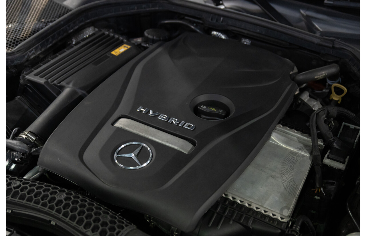 07/2017 Mercedes-Benz C350 e (RWD) 205 MY17 4d Sedan Iridium Silver Turbo 2.0L - 60kW Plug-In Hybrid