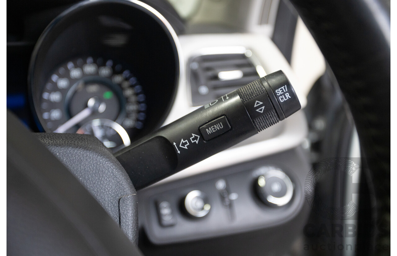 11/2013 Holden VF Calais V 4d Sedan Prussian Steel Metallic V6 3.6L