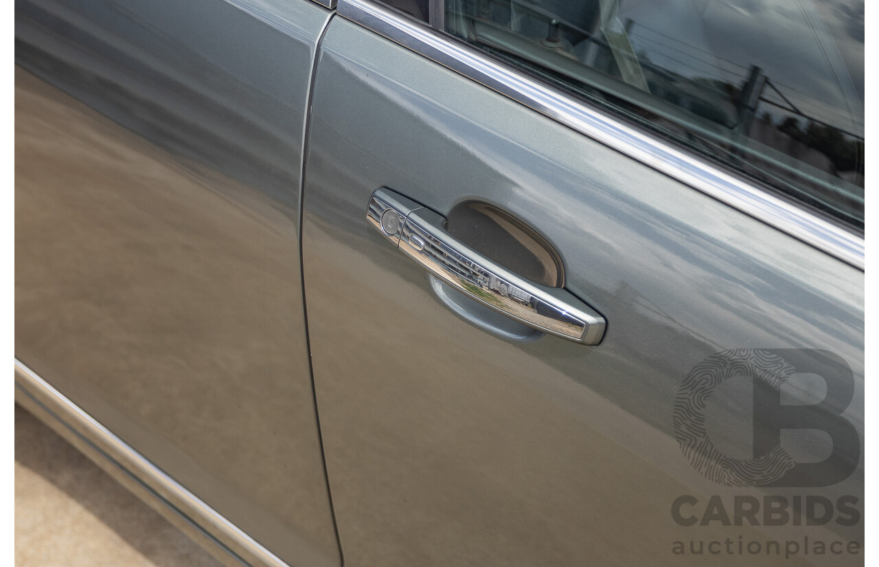 11/2013 Holden VF Calais V 4d Sedan Prussian Steel Metallic V6 3.6L