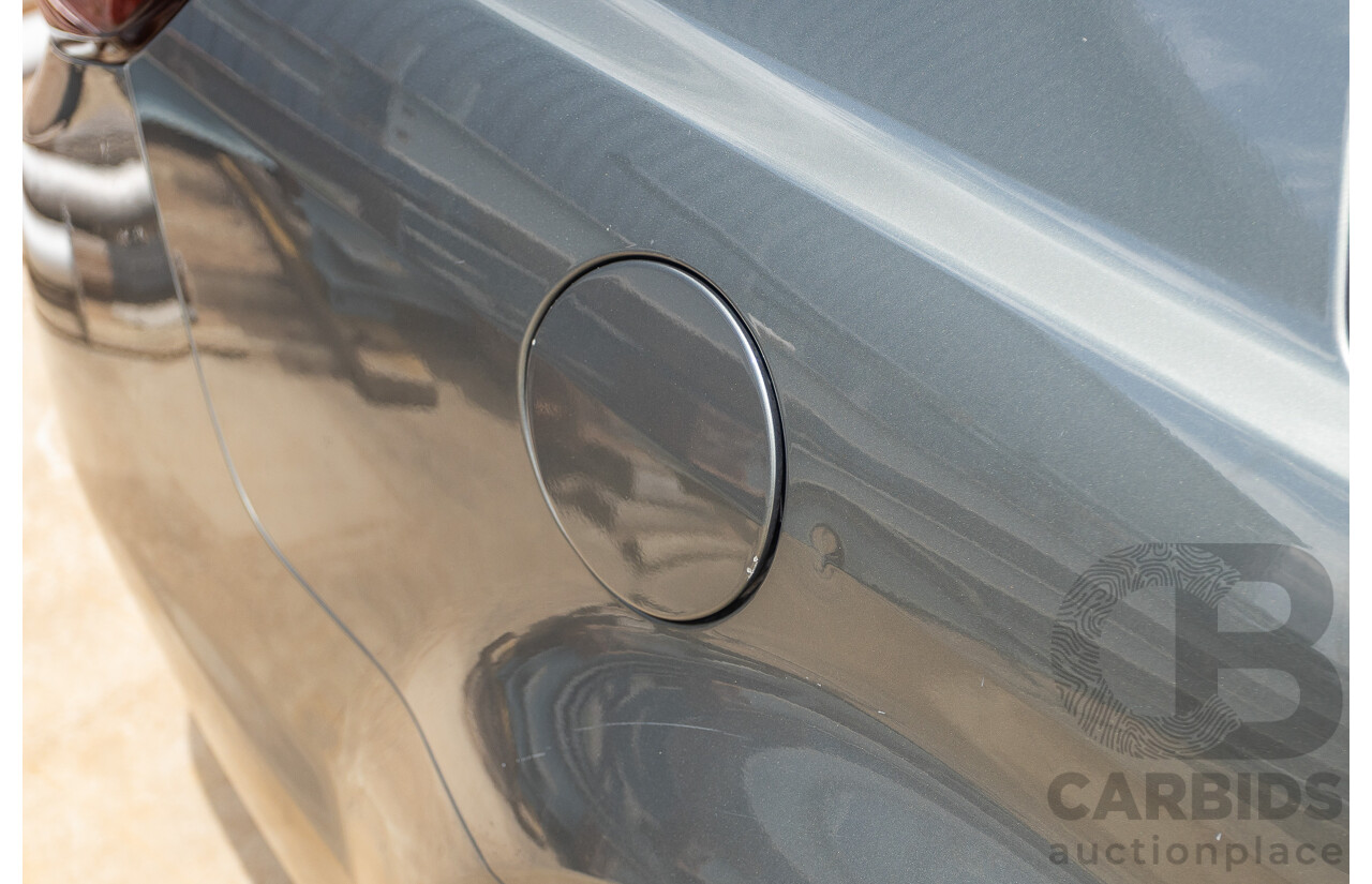 11/2013 Holden VF Calais V 4d Sedan Prussian Steel Metallic V6 3.6L