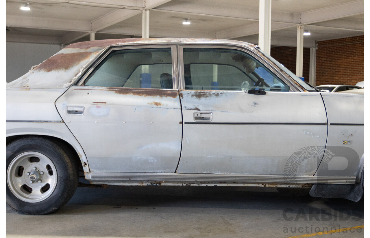 4/1978 Chrysler CL Regal LeBaron 4d Sedan Silver 4.3L