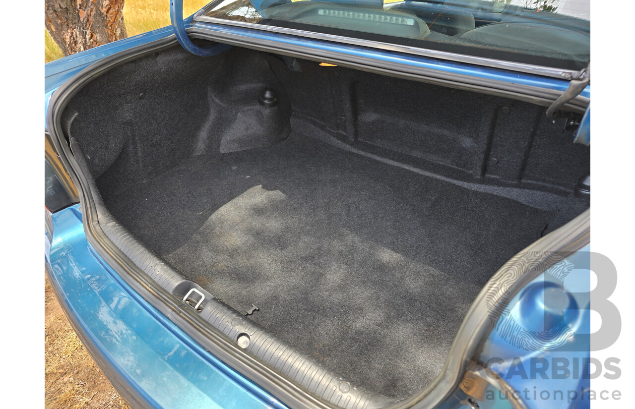 9/2003 Holden Monaro CV8 V2 Series III 2d Coupe Barbados Metallic Blue V8 5.7L