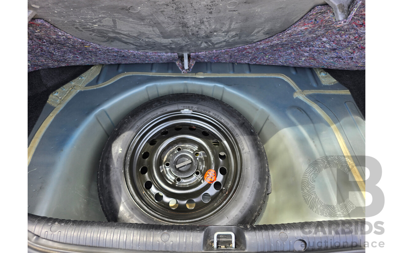 9/2003 Holden Monaro CV8 V2 Series III 2d Coupe Barbados Metallic Blue V8 5.7L