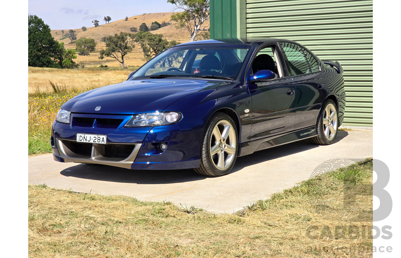 10/2001 Holden Special Vehicles (HSV) Clubsport VX Series II Build No.136 4d Sedan Vespers Blue Metallic V8 5.7L