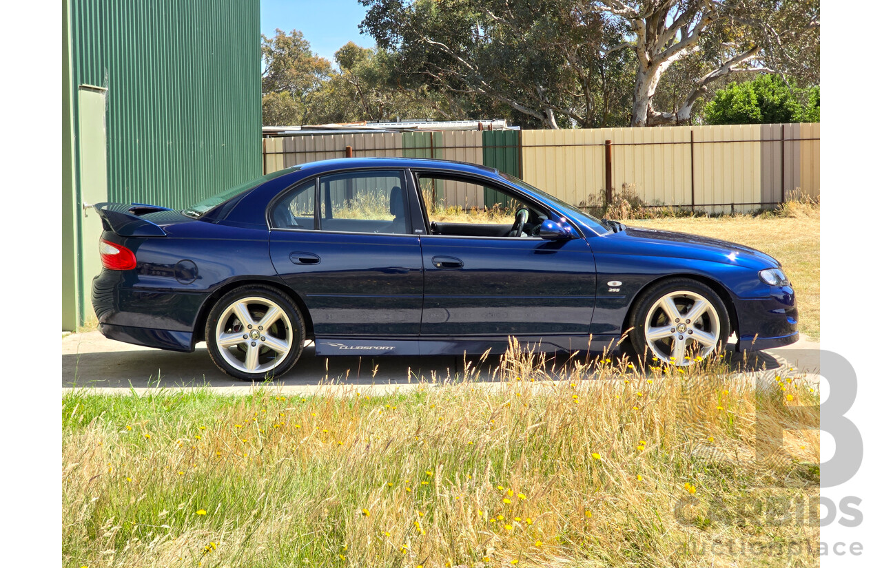 10/2001 Holden Special Vehicles (HSV) Clubsport VX Series II Build No.136 4d Sedan Vespers Blue Metallic V8 5.7L