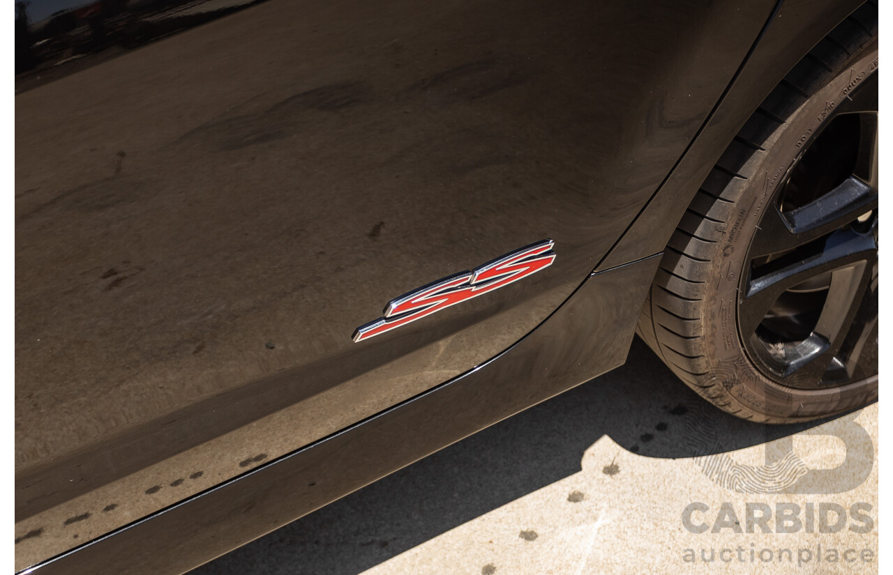 5/2016 Holden VF Commodore SS-V Redline Series 2 4d Sedan Phantom Black V8 6.2L