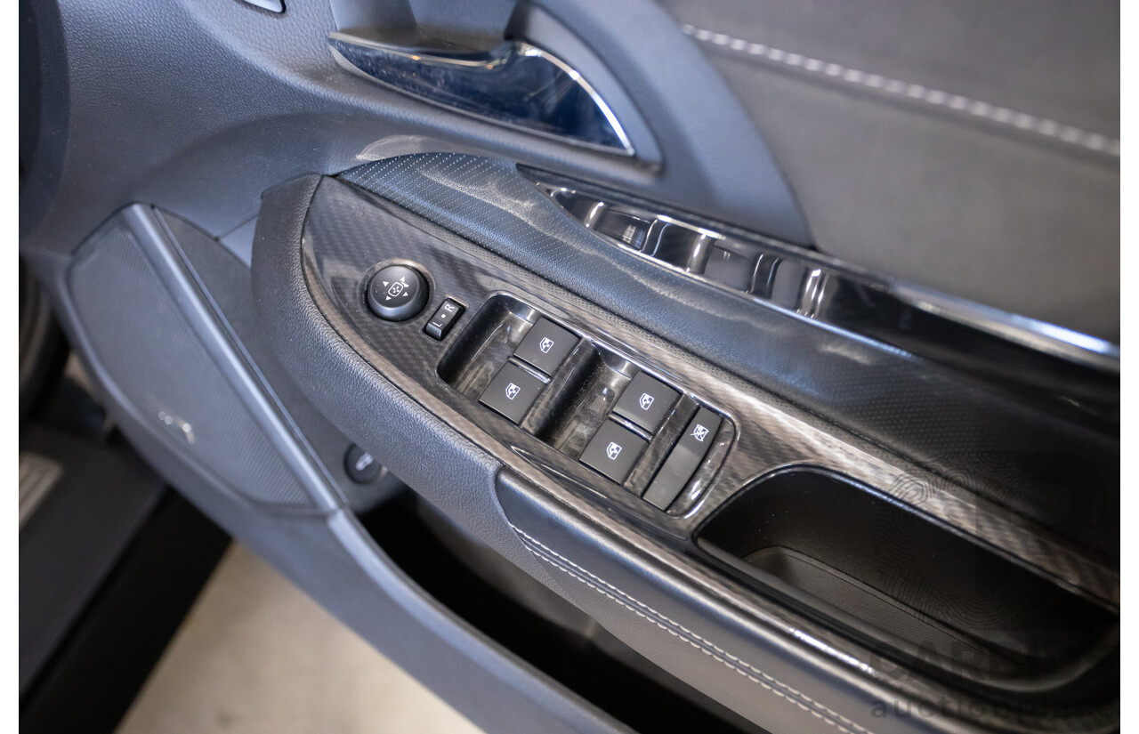 5/2016 Holden VF Commodore SS-V Redline Series 2 4d Sedan Phantom Black V8 6.2L