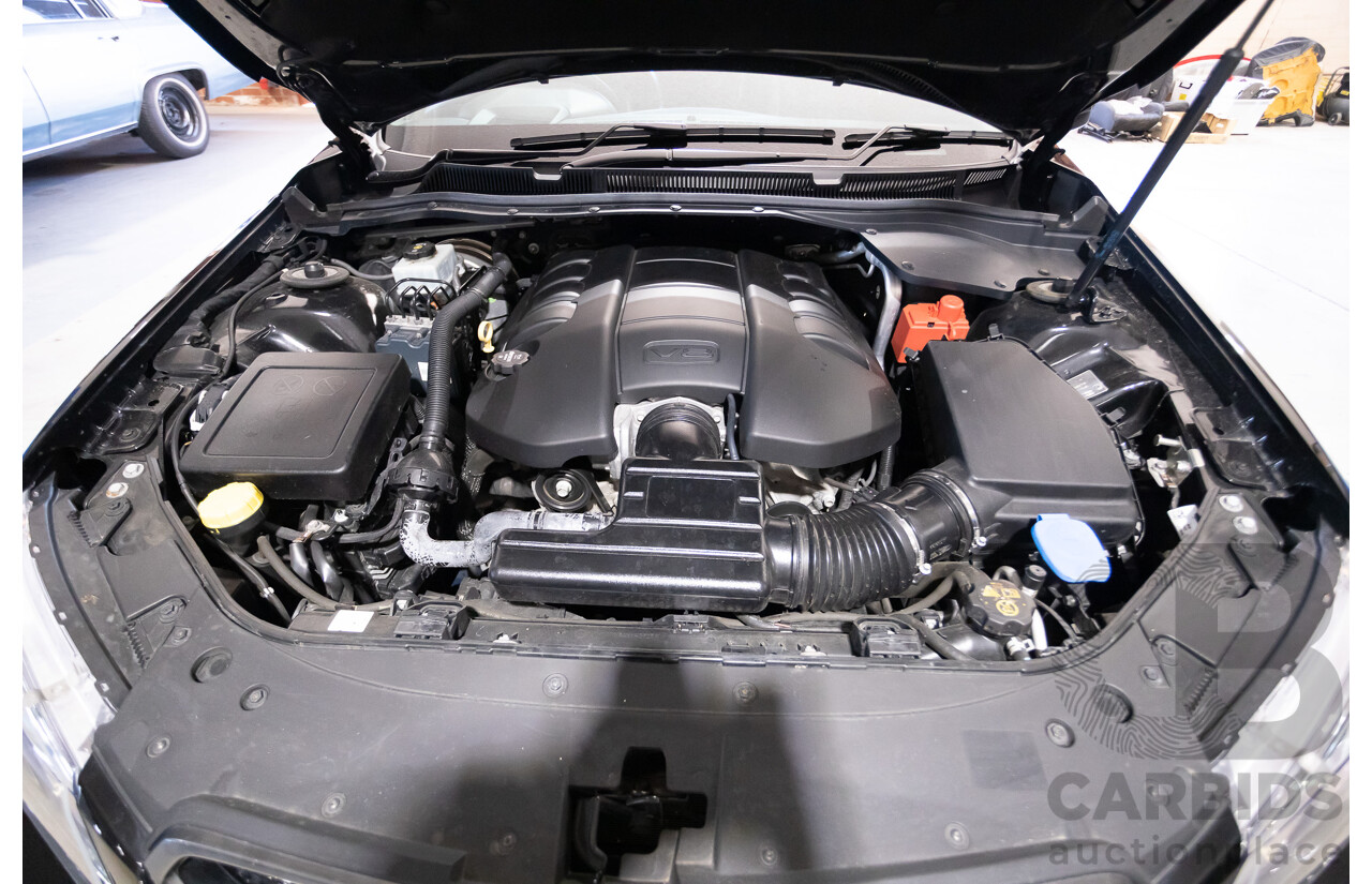 5/2016 Holden VF Commodore SS-V Redline Series 2 4d Sedan Phantom Black V8 6.2L