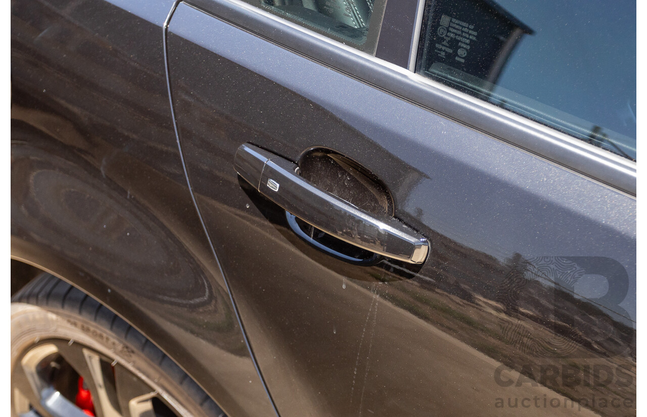 5/2016 Holden VF Commodore SS-V Redline Series 2 4d Sedan Phantom Black V8 6.2L