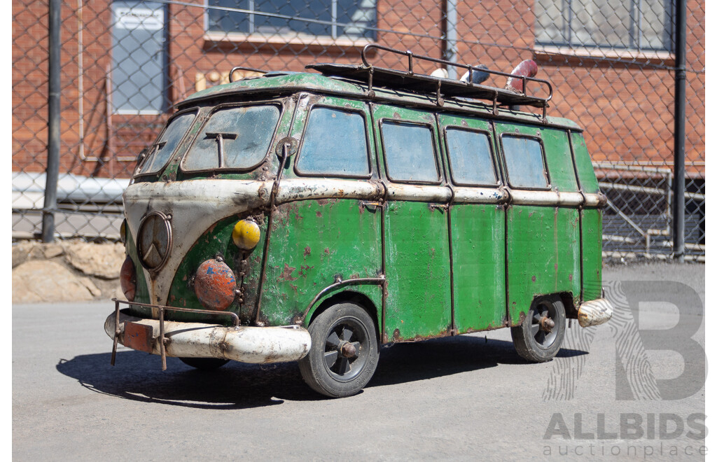 Vintage VW Kombi Style Metal Esky