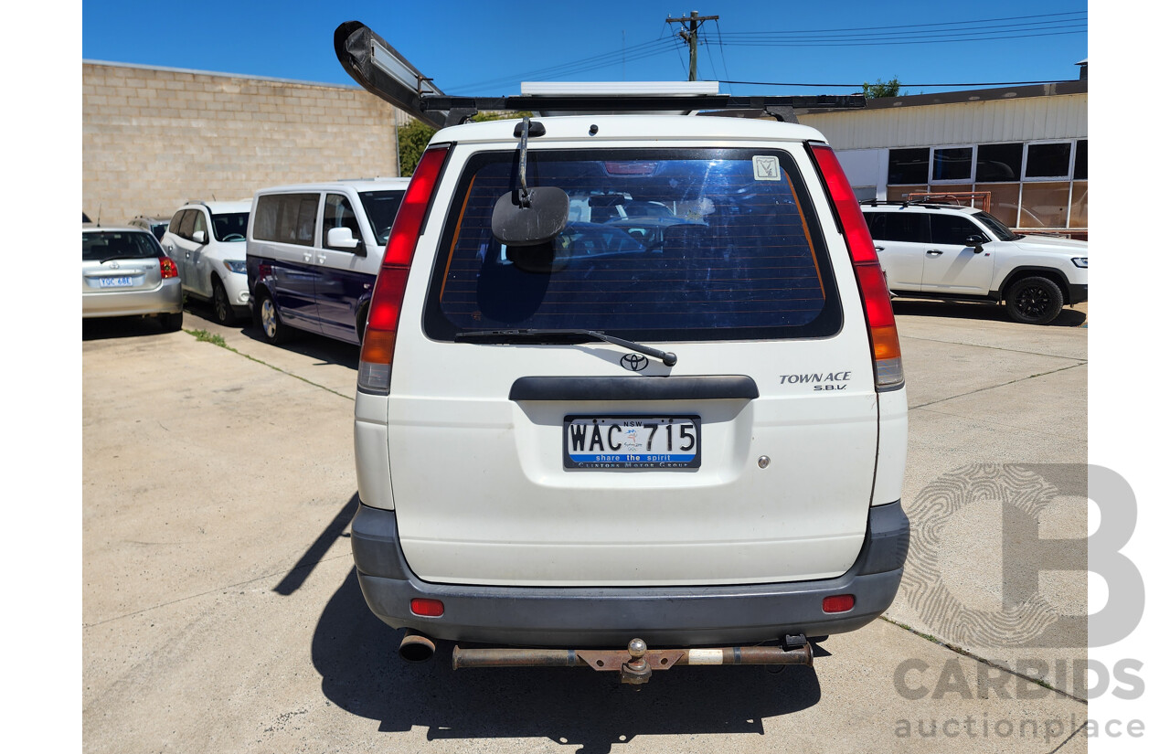 11/1998 Toyota Townace SBV KR42R 4d Blind Van White 1.8L