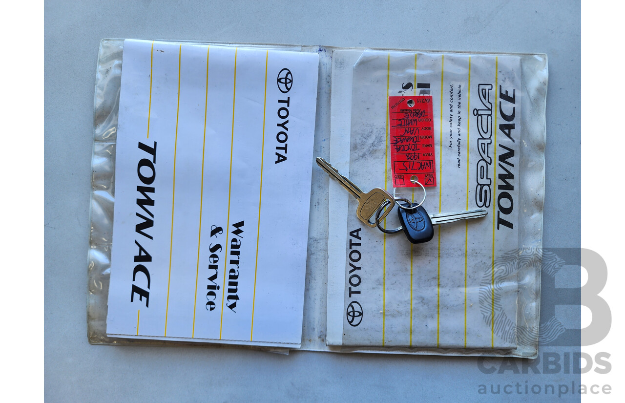 11/1998 Toyota Townace SBV KR42R 4d Blind Van White 1.8L