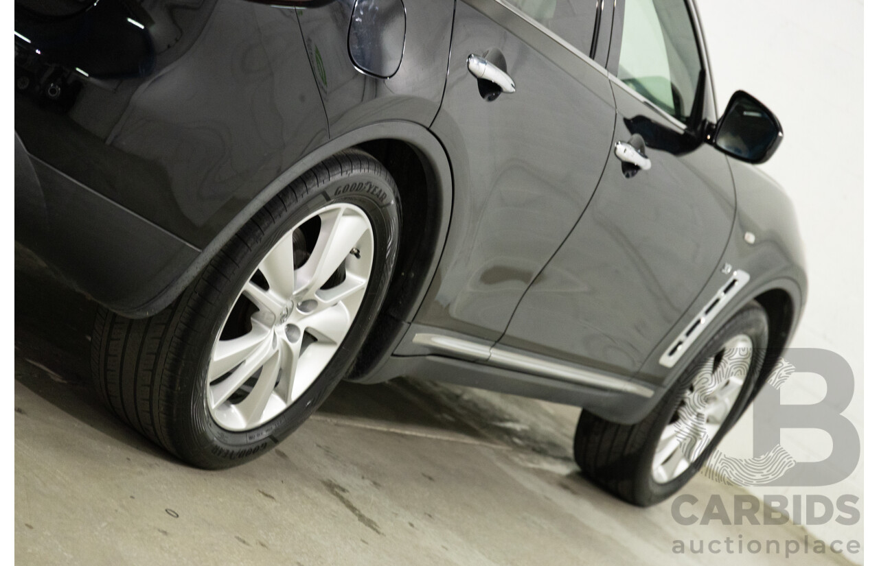 03/2017 Infiniti QX70 GT (AWD) 4d Wagon Black Obsidian V6 3.7L