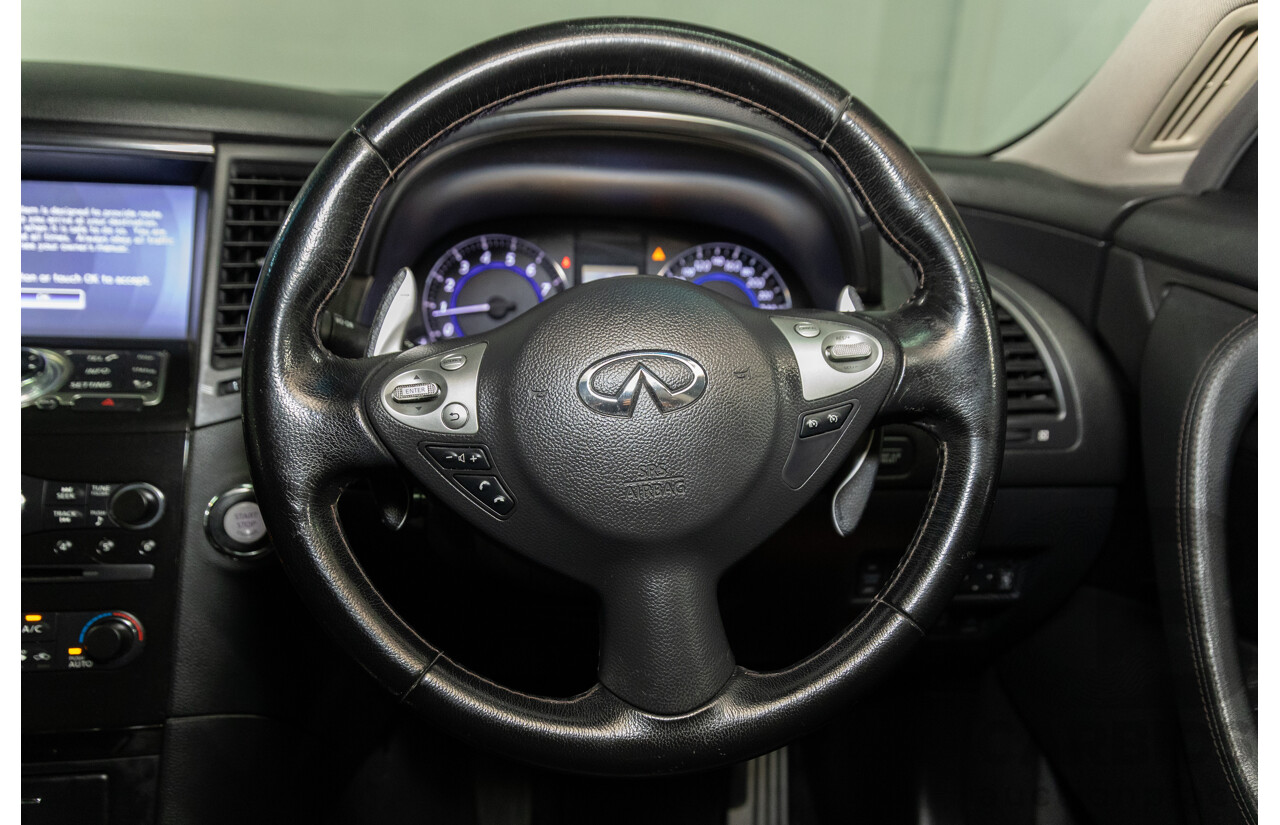 03/2017 Infiniti QX70 GT (AWD) 4d Wagon Black Obsidian V6 3.7L