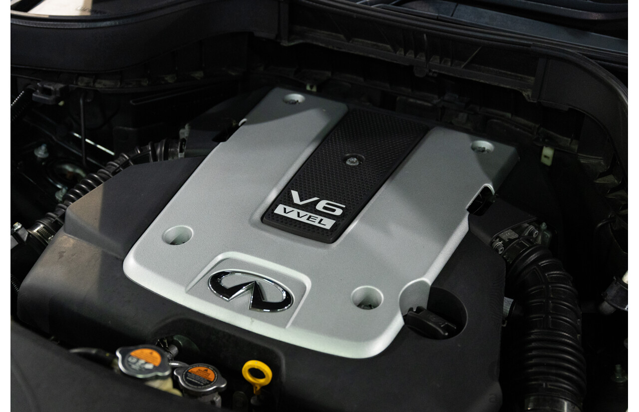 03/2017 Infiniti QX70 GT (AWD) 4d Wagon Black Obsidian V6 3.7L