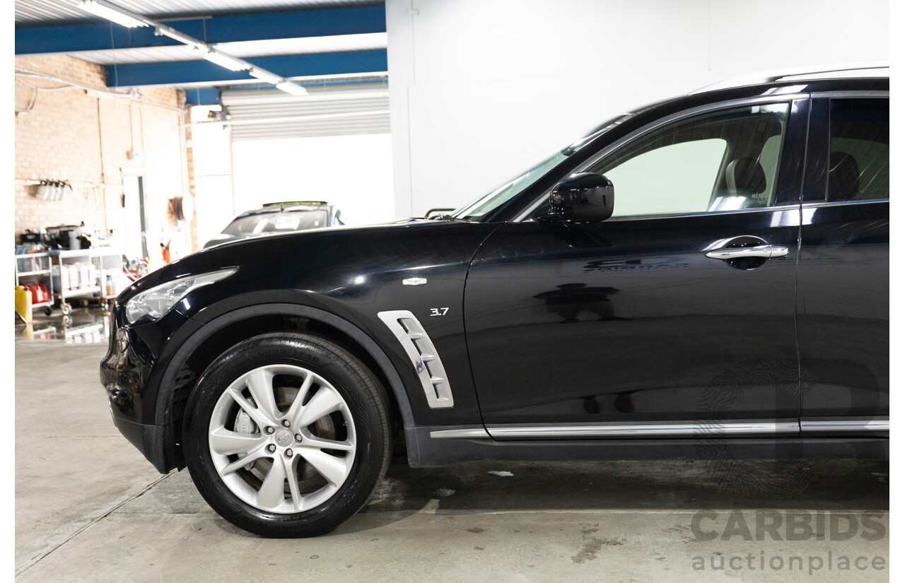 03/2017 Infiniti QX70 GT (AWD) 4d Wagon Black Obsidian V6 3.7L