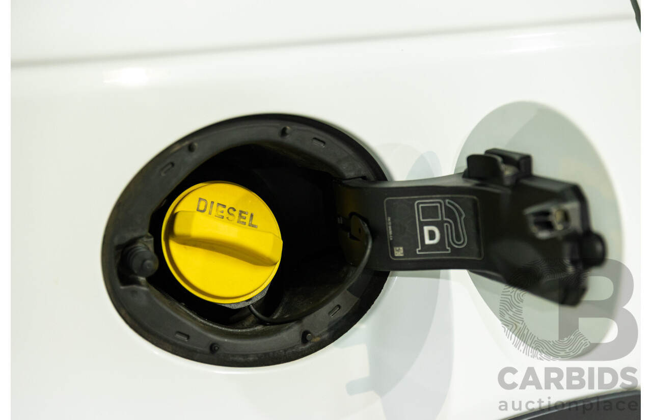 01/2018 Land Rover Discovery Sport Td4 HSE (132kW AWD) L550 MY18 4d Wagon Fuji White Turbo Diesel 2.0L - 7 Seater